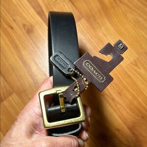 NWT! Coach Black Leather Belt Women’s M